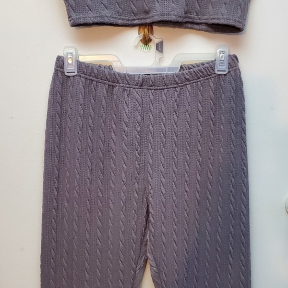 Women's Gray Cable Knit Pants